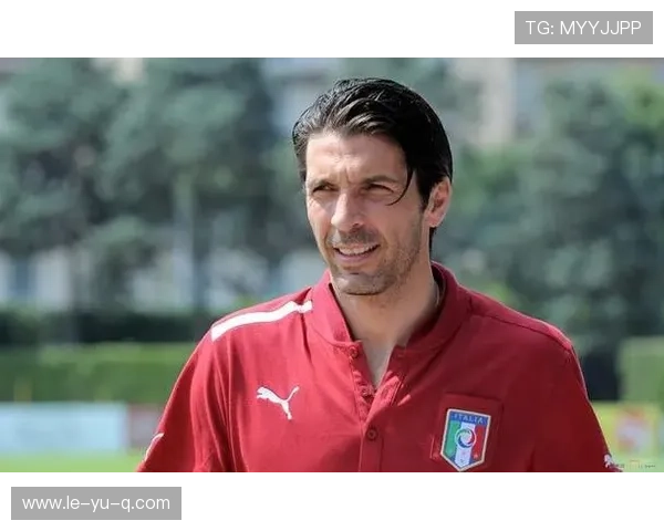 布冯:意大利门将传奇,守护传奇岁月的英雄